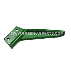 A41692 GB0241 John Deere Kinze cast lower seed guard