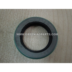 381721R91 Case-IH gathering chain drive shaft oil seal