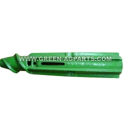 H104091 John Deere left hand hard face snping roll