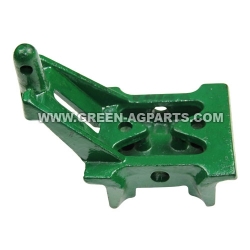 H153898 John Deere lower idler cast support