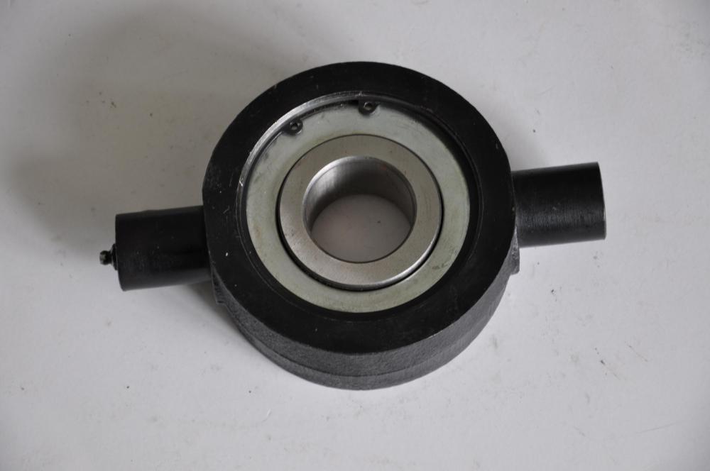 G3090 AMCO bearing and housing assembly with DC211TTR21 bearing