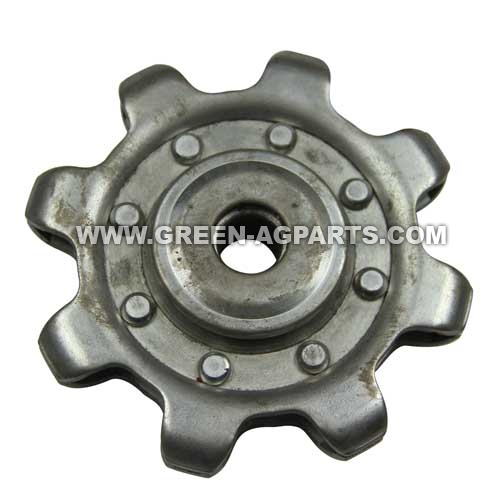 G70595084 745023 Agco Gleaner  8 tooth gathering chain idler sprockets