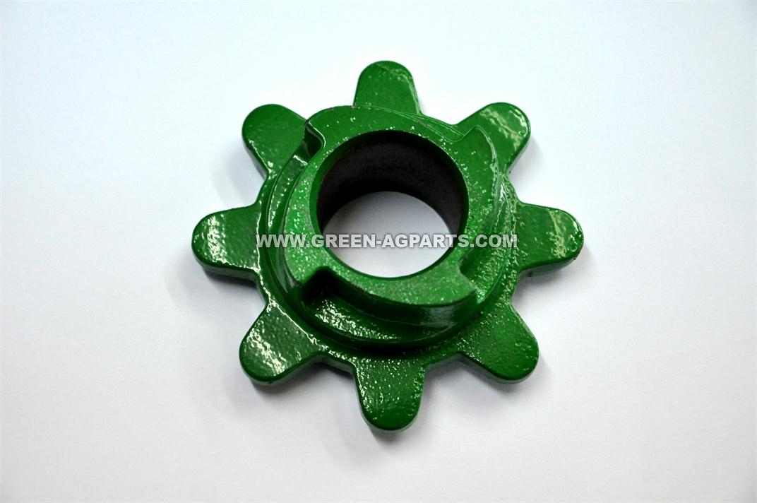 A36735 John Deere Right Hand chain gathering sprocket, agricultural replacement parts
