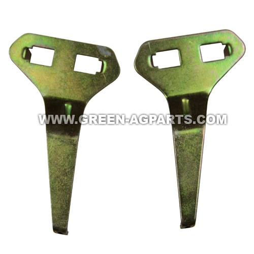 A69140 AA55891 John Deere right hand rotary scraper arm